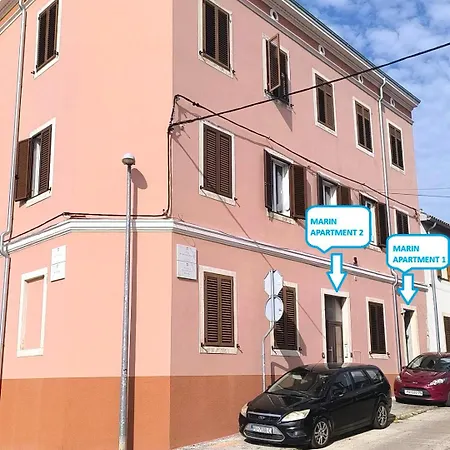 Marin Center * Pula